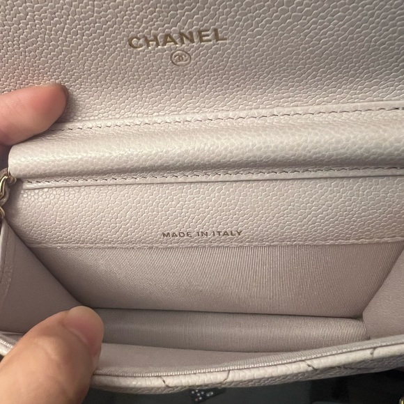 Chanel 21B Light Purple Mini Coco Chain clutch - Picture 11 of 13